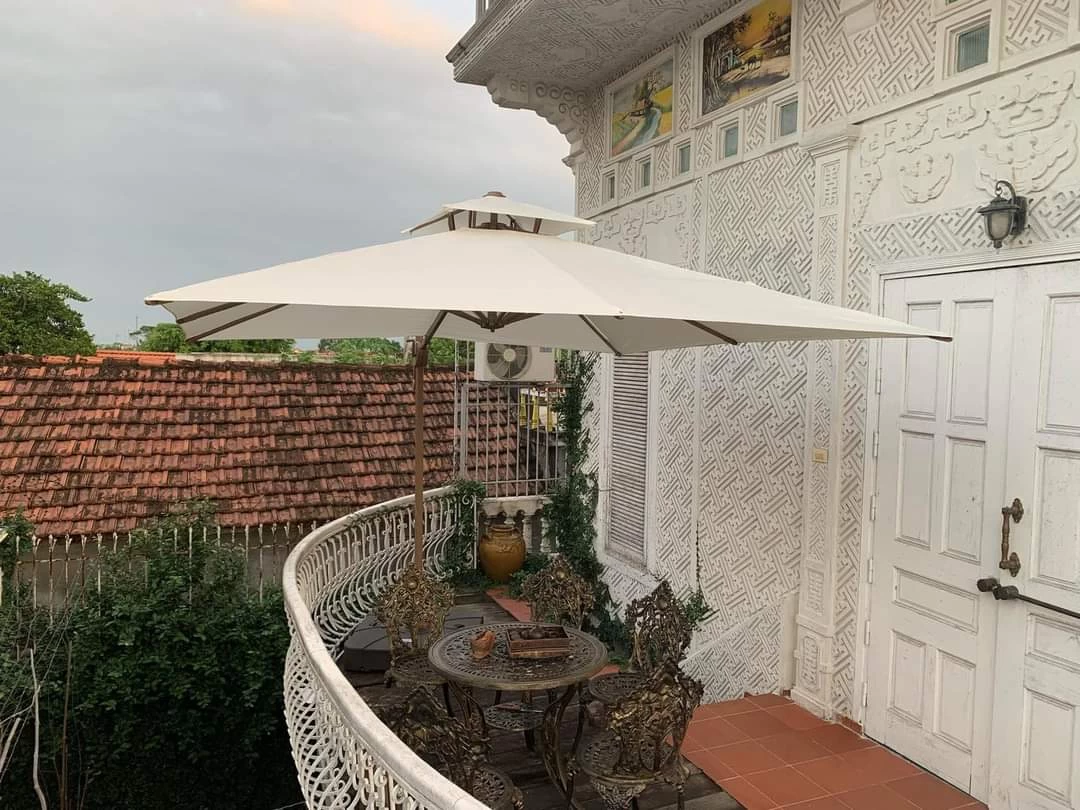 Ô lệch tâm hợp kim vuông hòa phát xoay 360 màu trắng Ô lệch tâm hợp kim vuông hòa phát xoay 360 màu trắng