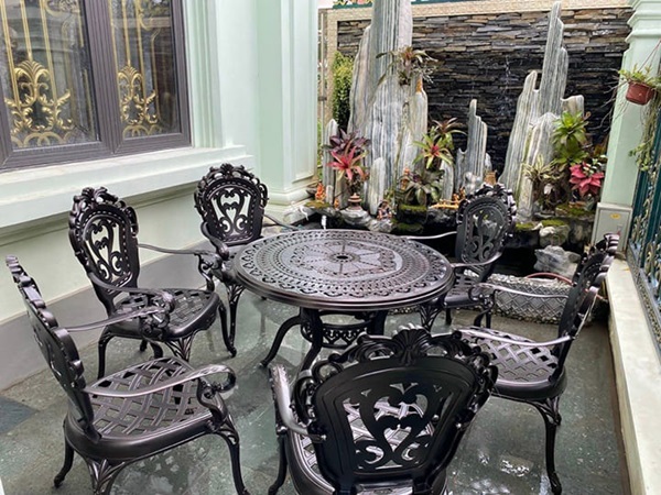 Hình ảnh Tổng hợp các mẫu bàn ghế nhôm đúc đẹp, sang, cao cấp, hot nhất