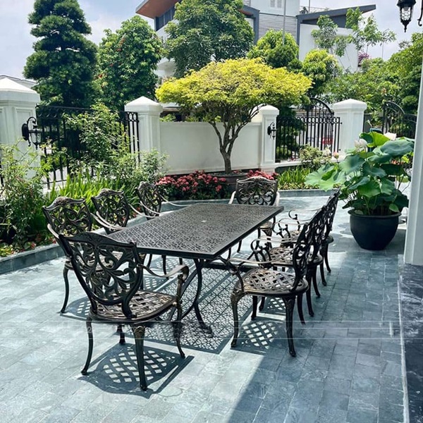 Hình ảnh Tổng hợp các mẫu bàn ghế nhôm đúc đẹp, sang, cao cấp, hot nhất